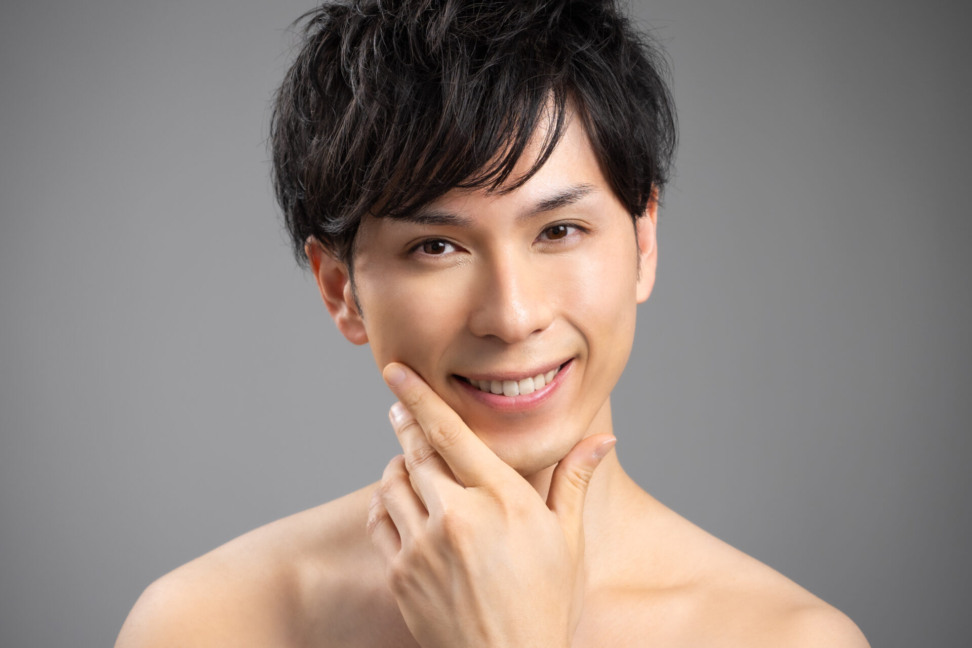 笑顔の男性