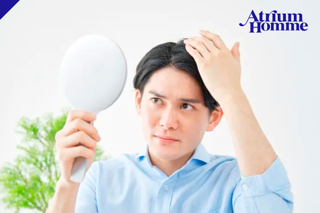男性必見！ホルモンバランスの乱れで抜け毛が促進する理由とは？｜ATRIUM HOMME 恵比寿