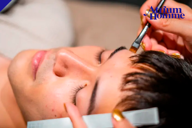 【恵比寿 メンズ眉毛サロン】アイブロウワックスで黄金比の似合わせ眉に!男性こそプロに任せるべき理由|ATRIUM HOMME恵比寿